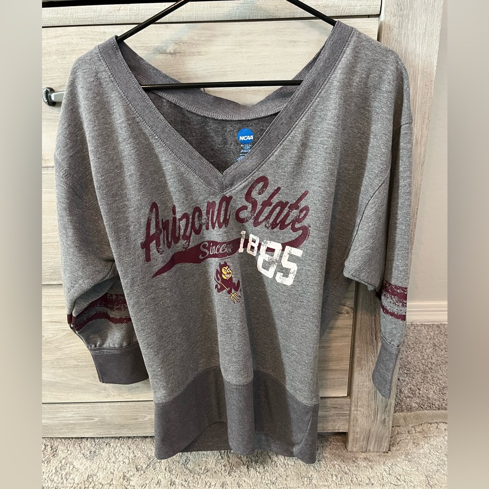 Arizona State University vneck tee (thicker)
